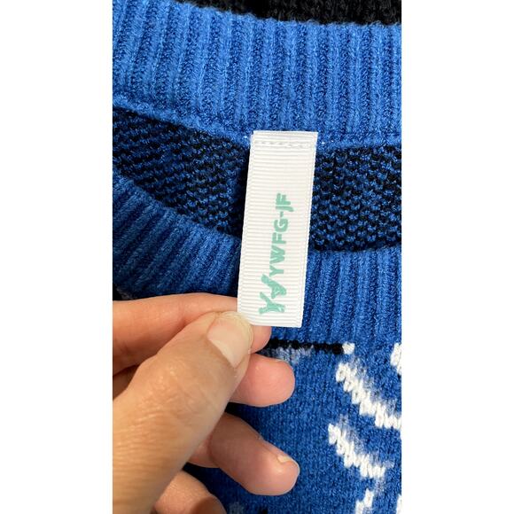 YZY MFG-IF Van Gogh Inspired Knit Sweater Blue (M) - Picture 3 of 4